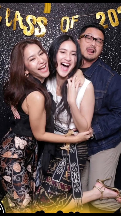 INILAH ALASAN DESWITA ABSEN HADIRI WISUDA LEYA #deswita #beritaartis #shorts #masukberanda