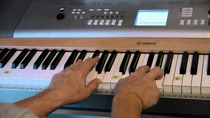 Playing Piano with Small Hands (Beginner Lesson)