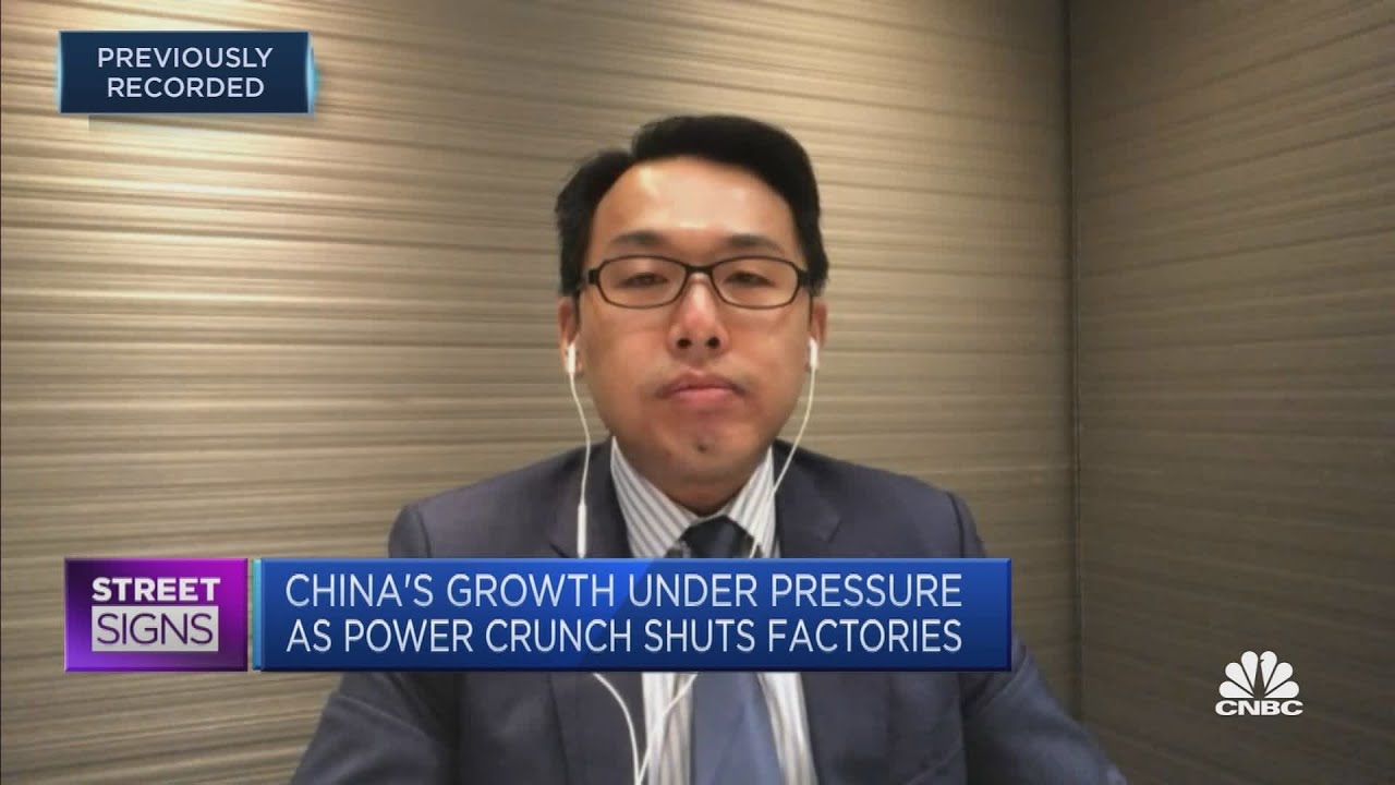 Hong Kong hardware stocks offer long-term tech exposure for 'aggressive' investors, strategist says