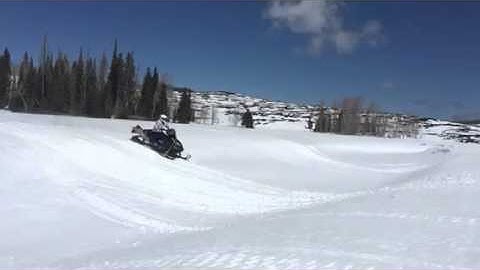 Brian Head snowmobile trip