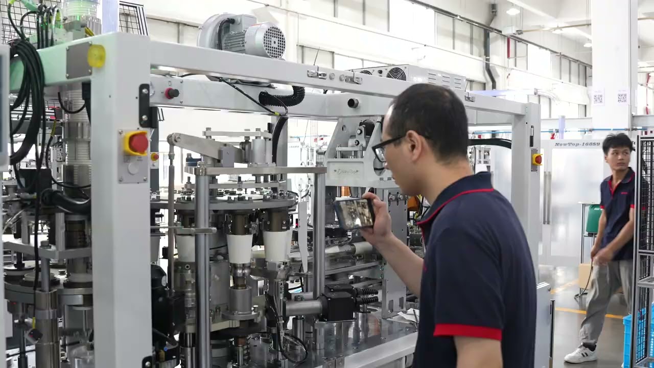 NEWTOP -168S9 HIGH SPEED PAPER CUP MACHINE WITH 3 TOP CURNING SYSTEM  kitty@debaochina.com