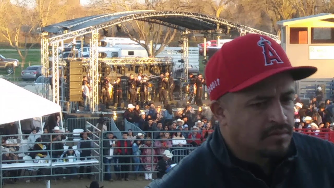 JARIPEO EN LOS TERRENOS DE LA FERIA EN GRIDLEY CAL CONCURSO DE