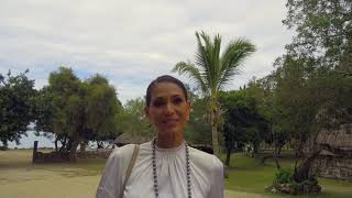 Hinarere TAPUTU (Miss Tahiti 2014)  Femmes Océaniennes - Femmes Entrepreneures