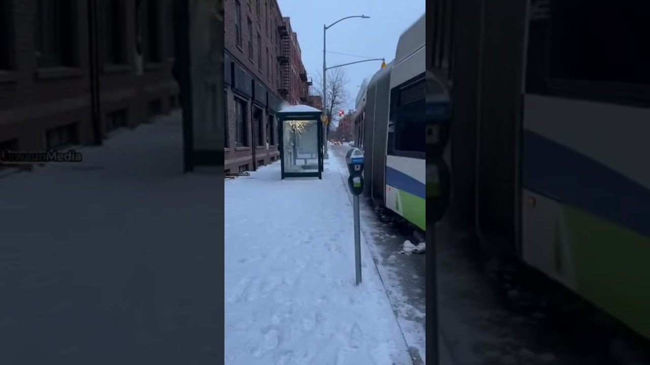 Articulated Bus Jackknifes on Icy City Street 🚍