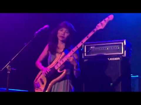 大象體操 Elephant Gym - Games (Live at The Roxy)