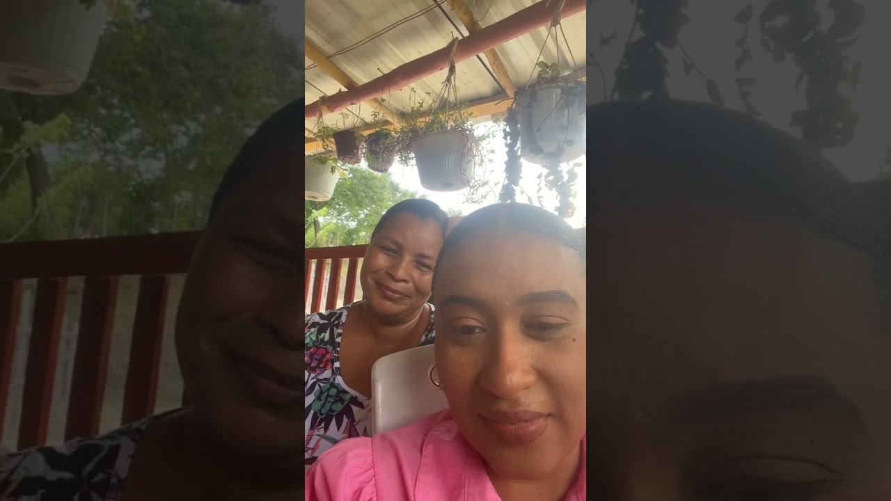 Grabando un video con cata y magaly en el campo