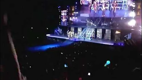 Justin Bieber Performing As Long As you Love me -17 February- Dublin - Believe Tour 2013
