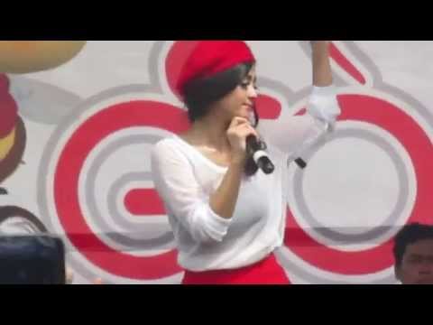 "sakitnya-tu-disini,-dimana?"-(tanya-selvi-kitty)