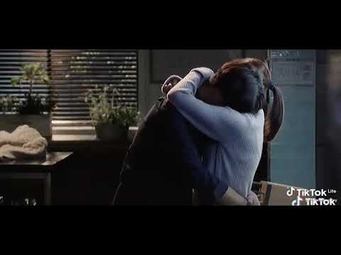 دنيا برد محتاج حضن حنون 