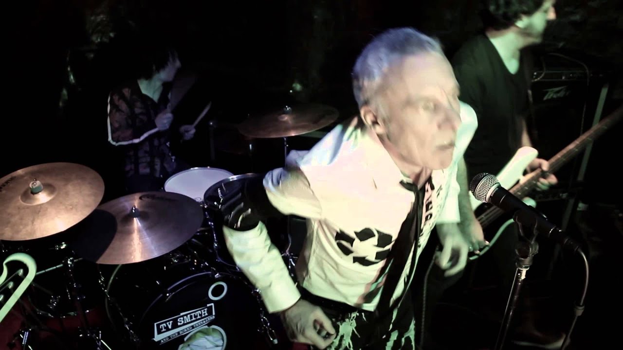 Watch TV Smith "I Delete" Live at Freakshow Essen on YouTube Watch TV Smith "I Delete" Live at Freakshow Essen on YouTube