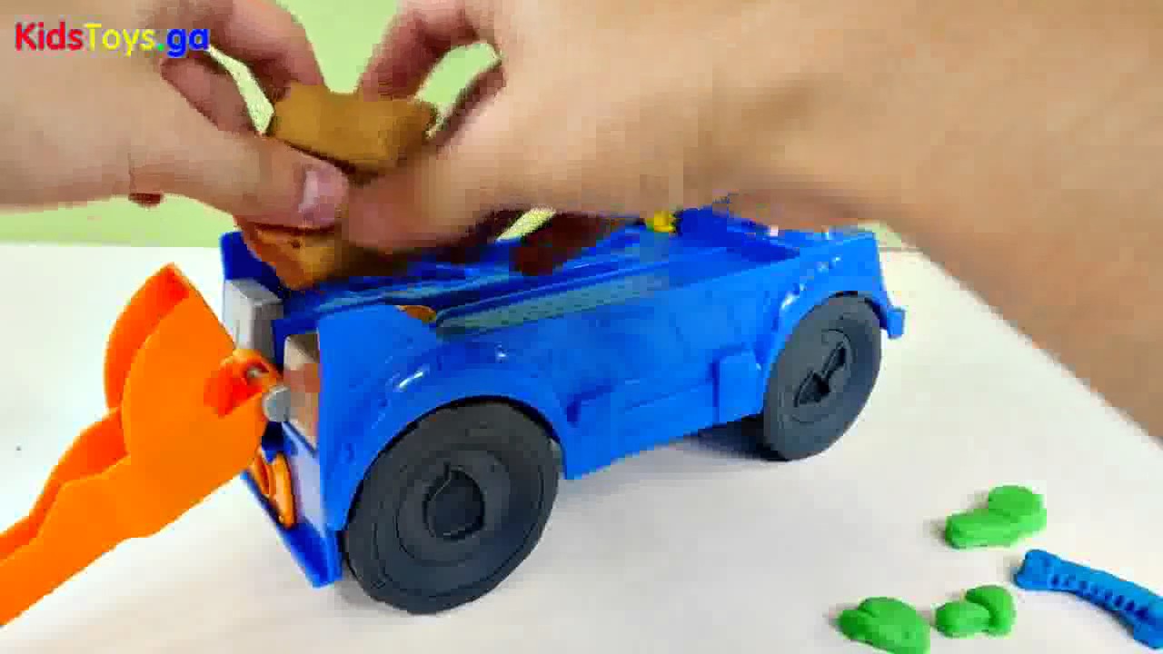 Play Doh Buzzsaw Diggin Rigs Construction Truck Peppa Pig Hello Kitty ...