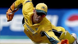 Unbelievable Catch Taken By Adam Gilchrist