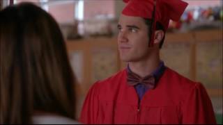 Glee - Blaine and Sam try on their graduation gowns 5x10