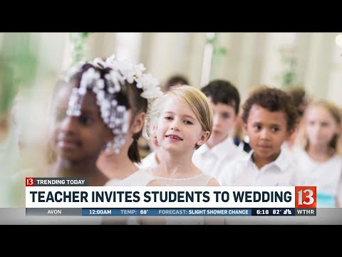 Teacher invites entire class to wedding