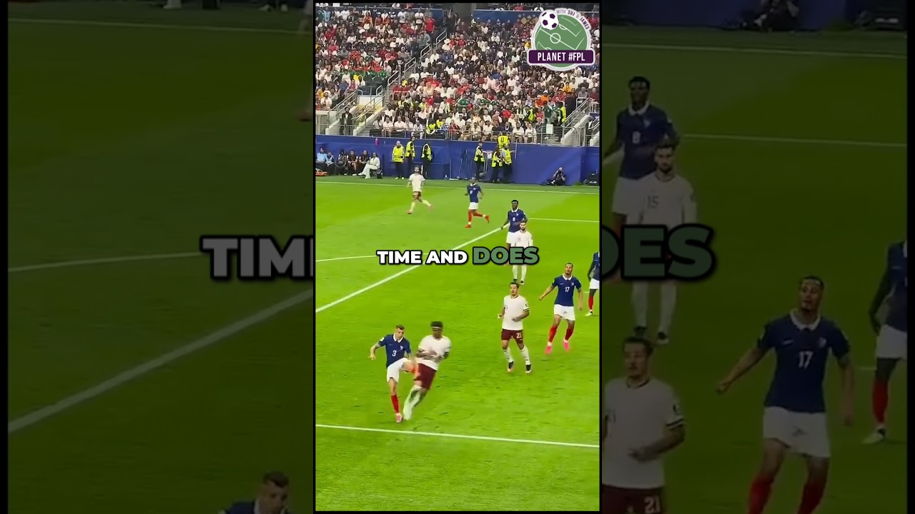 Clever play from Yamal 🧠
