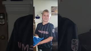 intro of walrus stuidos