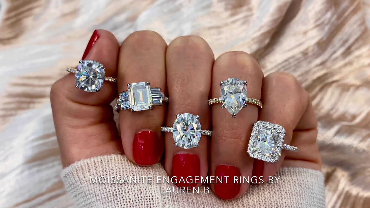 30 Moissanite Engagement Rings - Fantastic Diamond Alternatives - Oh So  Perfect Proposal