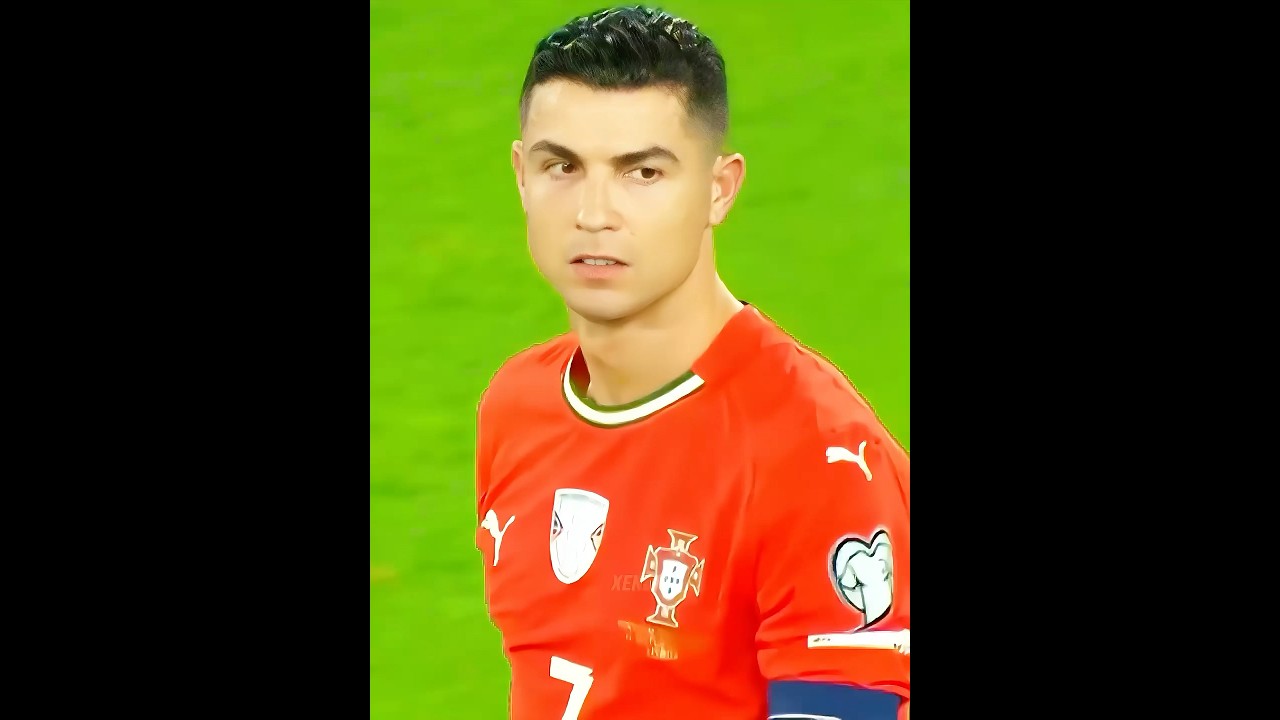 Ronaldo vs Goalkeeper 🤯