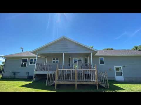 501 10th Ave, Casselton, ND home video tour