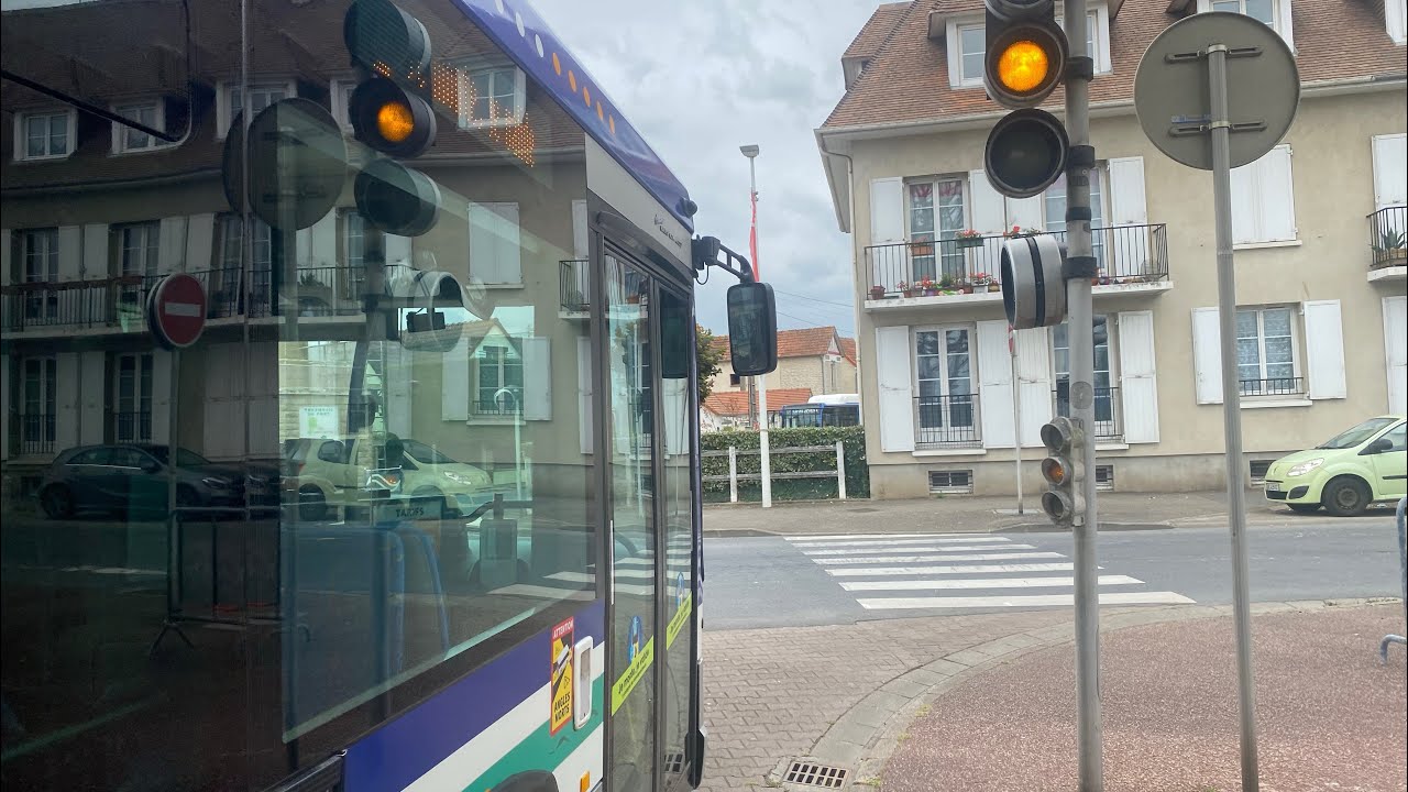 Voyage dans un heuliez bus gx 427 n°332 du réseau twisto