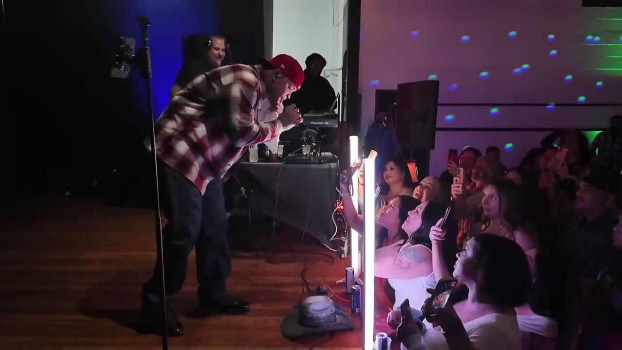 Filmed  @ElijahScott concert in San Luis Obispo 