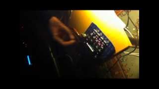 Board Weevil 2012 Bugbrand - text {YSS Monstrm{ instrument