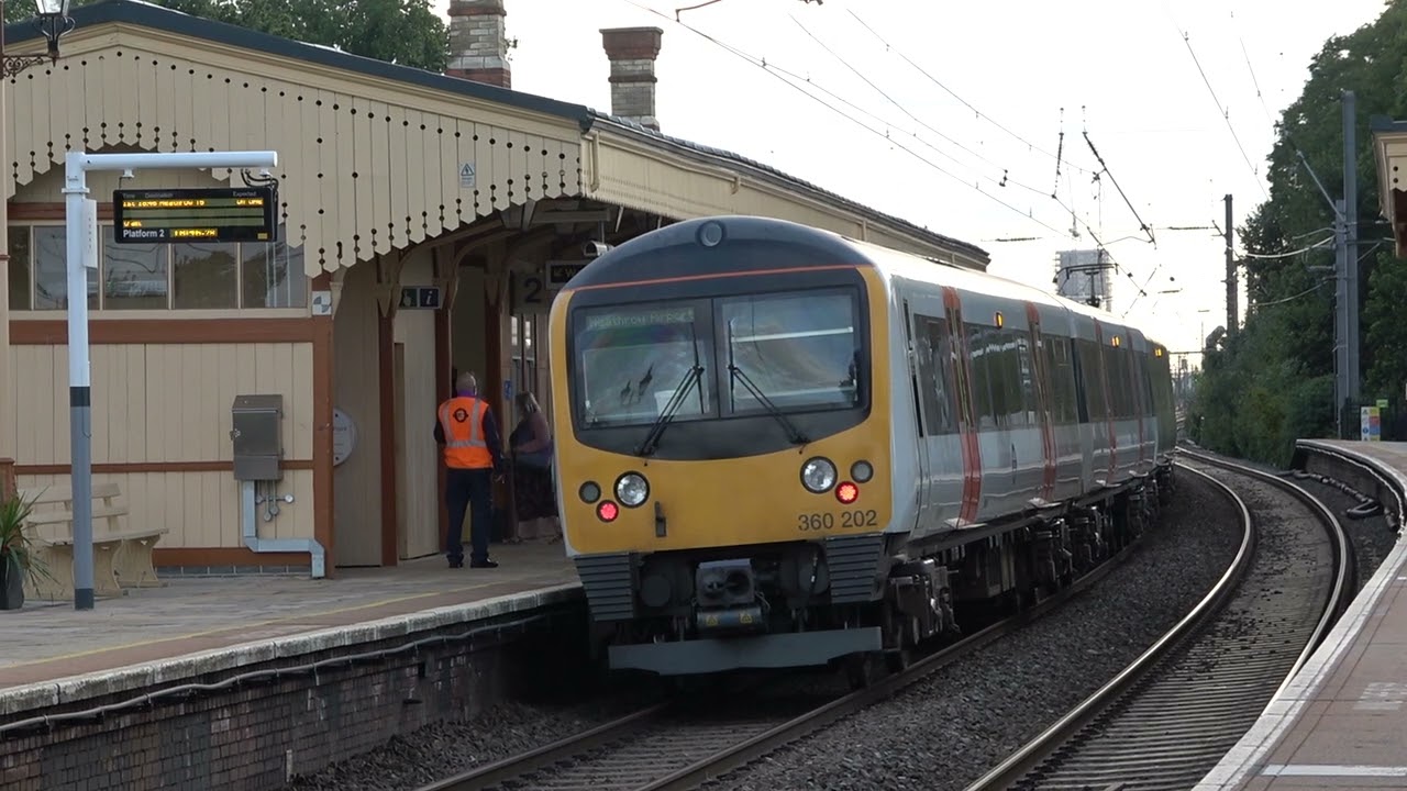 TfL Rail 360202 at Hanwell