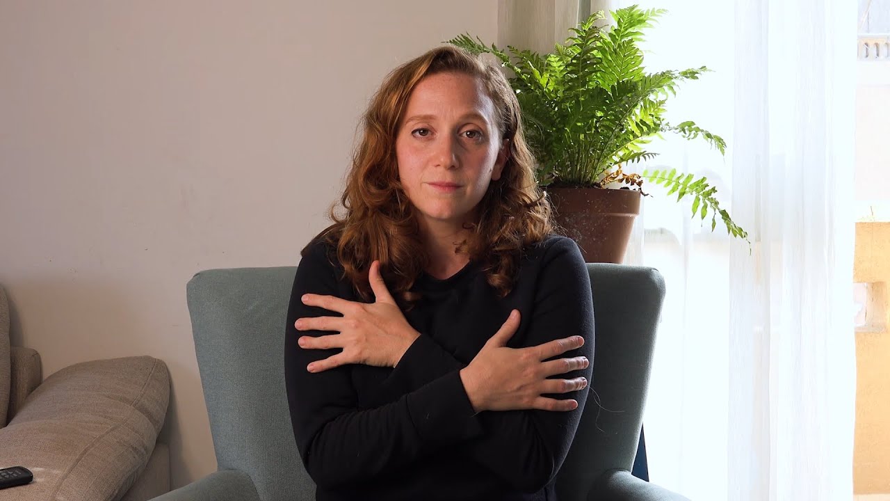 זכיתי לאהוב \ עברי לידר - גילי בית הלחמי בשפת סימנים