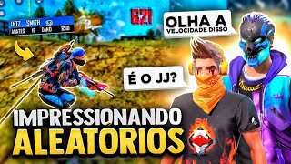 IMPRESSIONANDO OS ALEATÓRIOS JOGANDO DE AWM NO FREE FIRE 😧🔥