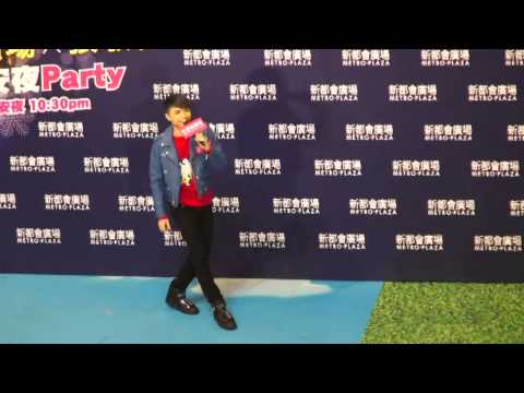 張敬軒  I need you @ 新都會廣場X張敬軒 熱唱平安夜Party