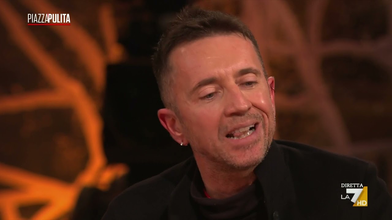 Lo scontro tra il prof. Tarchi e Scanzi: 