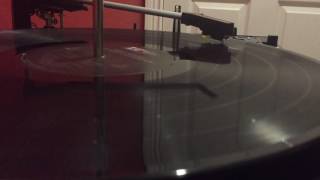 Ricky Skaggs - Honey (Open That Door)