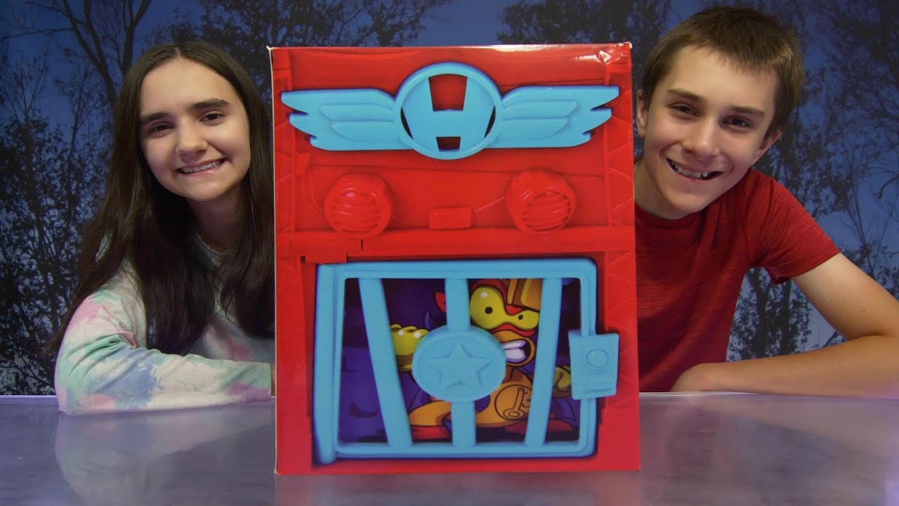 SuperThings Collectibles Surprise Box! We Got A Super Rare!