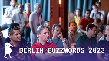 Tudor Golubenco - Semantic vs keyword search as context for GPT