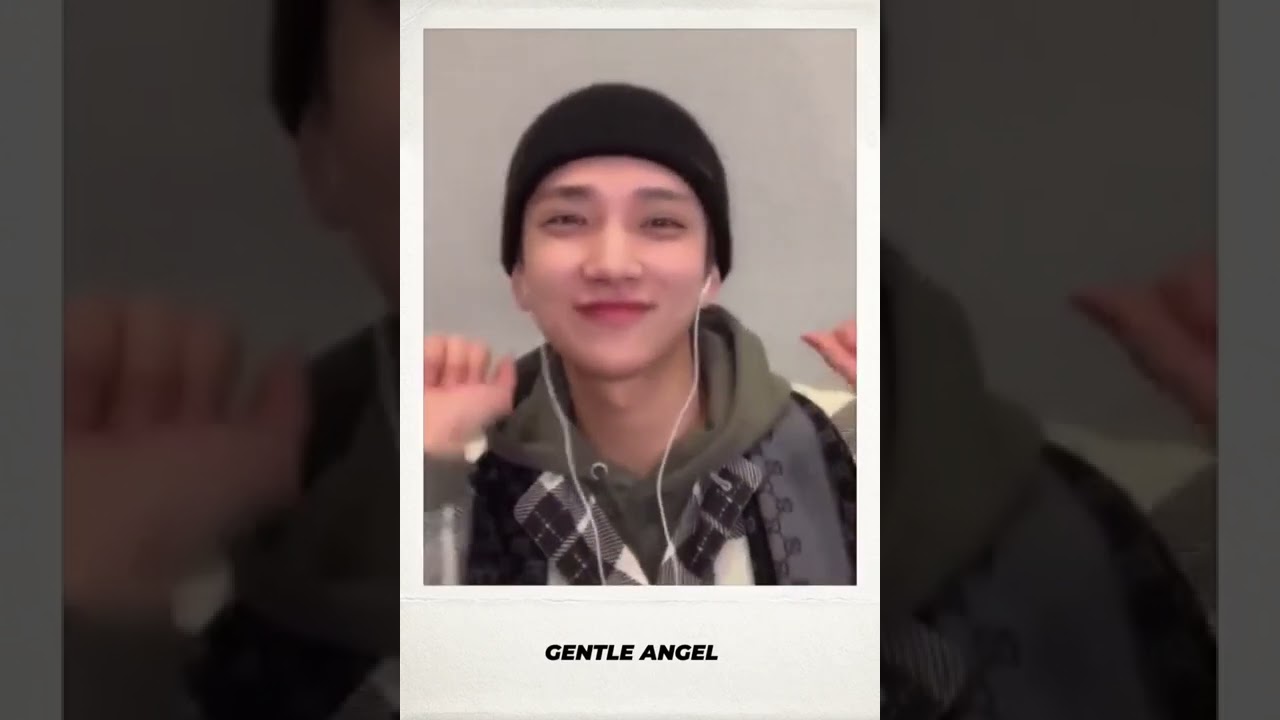 [VIDEO] 220121 | JOSHUA of SEVENTEEN doing Polaroid Love Challenge during fansign!  ©️gentleangel_95