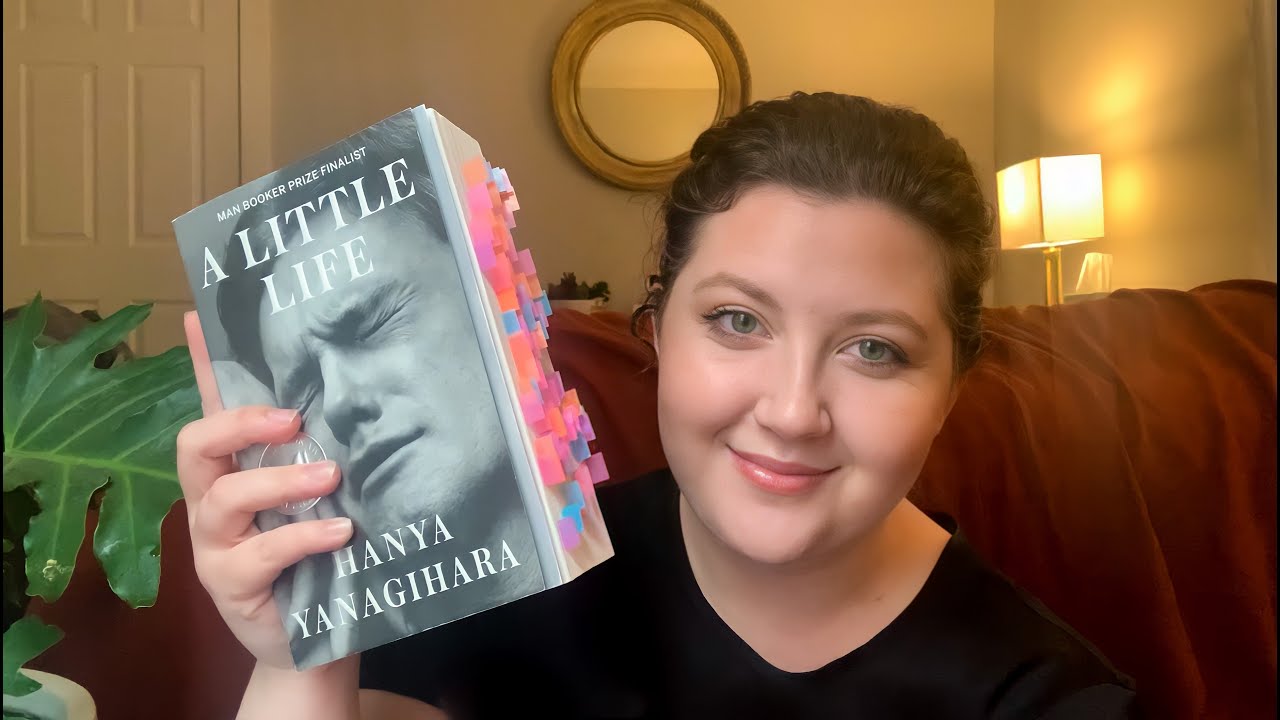 A Little Life by Hanya Yanagihara, Paperback