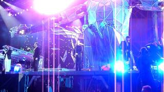 Take That   Progress tour wembely front row 6.7.11 pray.