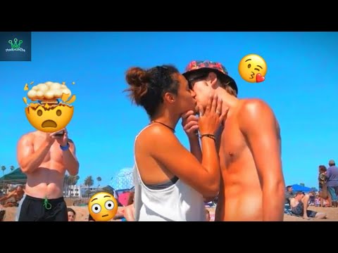 Kissing Prank: Black & White Kissing Game (SUMMER EDiTiON)