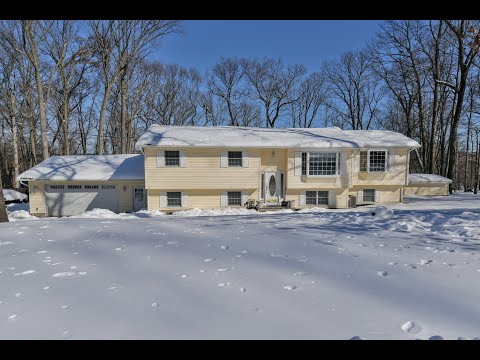 8 Adams Lane, Airmont, NY home video tour