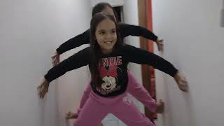 Escalando A Parede, As Gêmeas Aranhas