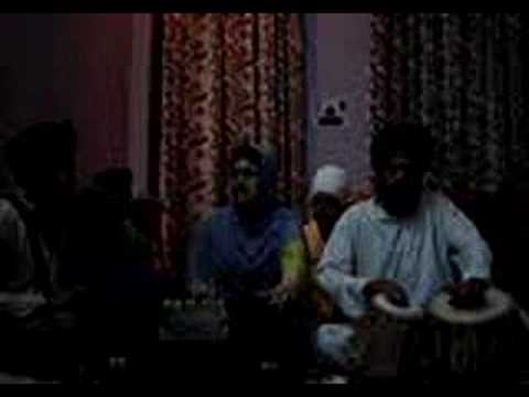 BIBI KAMALJEET KAUR (KIRTAN AT HOME)