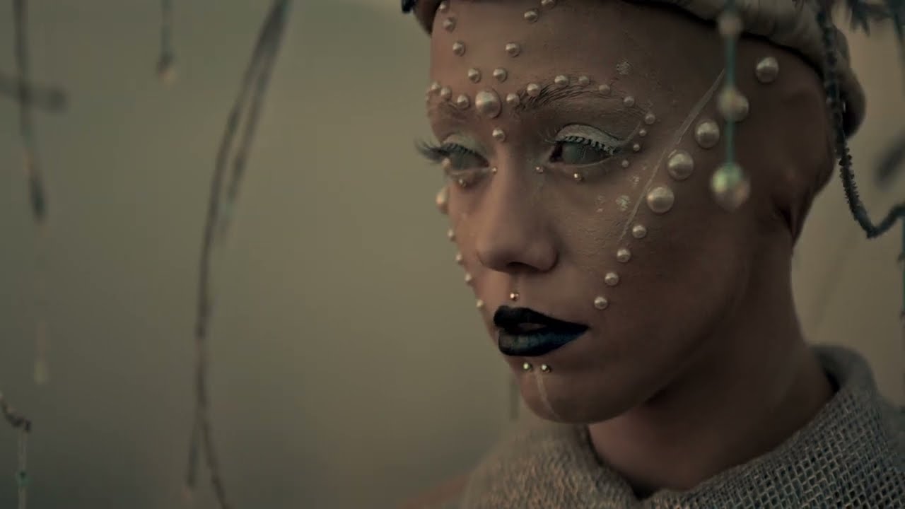 Anðrás.k - The Spider Queen's Journey to the Sea