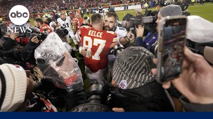 Nfl Brotherly Love On Display At Divisional Playoff Game