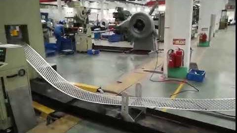 Uncoiler,straightener 2 in 1 + NC servo roll feeder for punching hole  and recoiling material