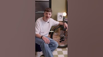 Every cyclist should know this 🤝 #cycling #bike #hack