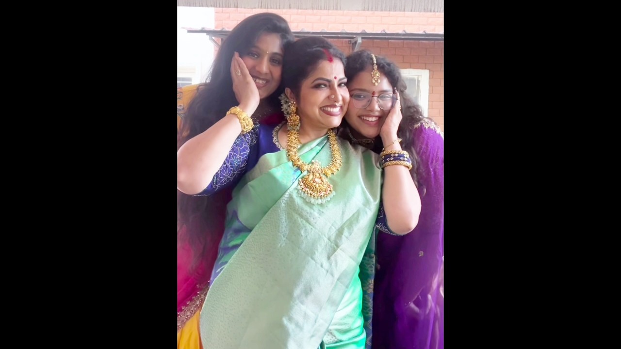 Tv Actress Haritha with her Daughters Unseen Beautiful Photos