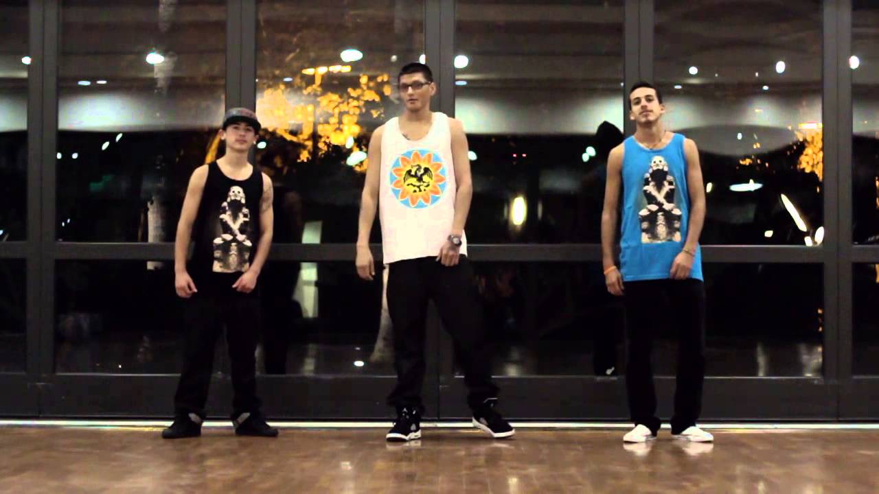 TOCHTLI MODELS & FASHION SHOW