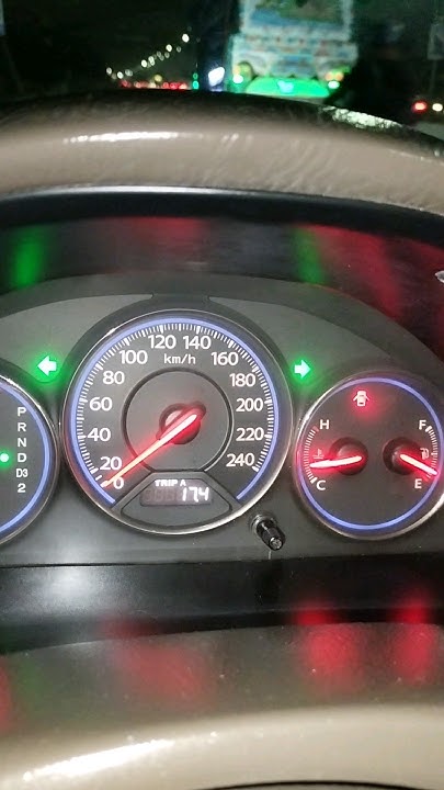Honda civic fuel average 17km pr liter - YouTube