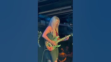 Thumbnail of Thunderstruck live AC/DC