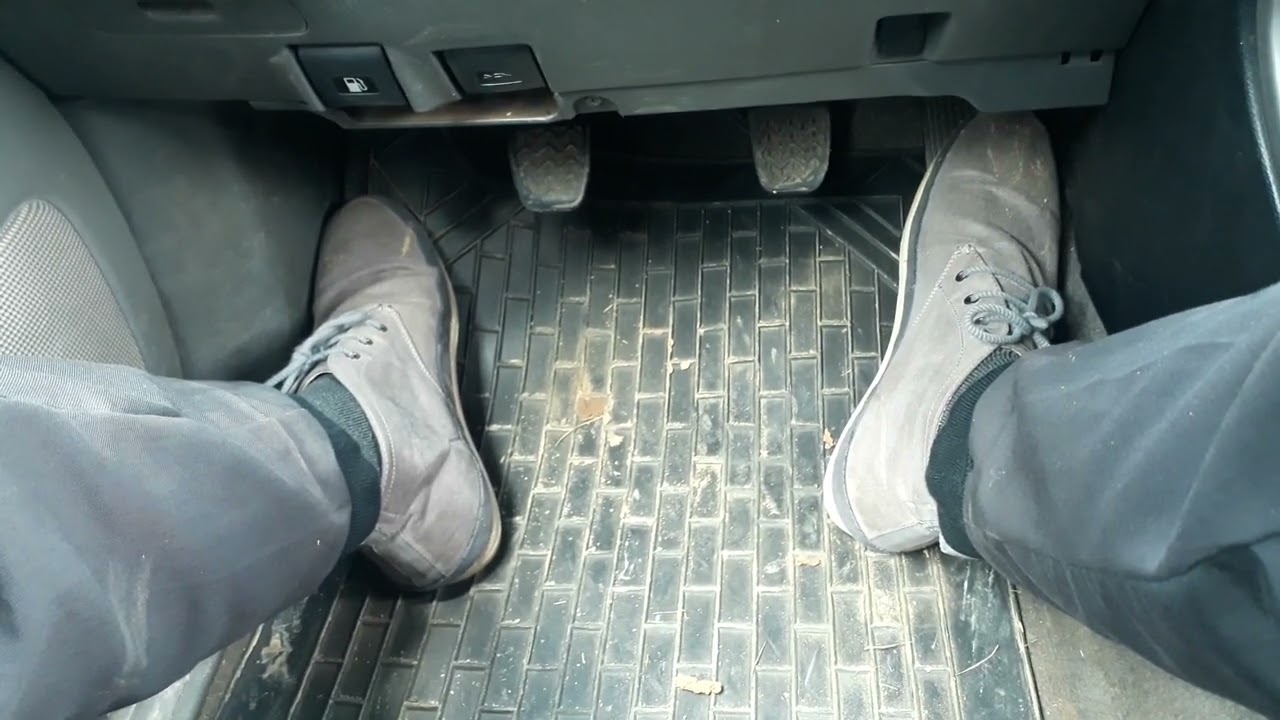 isomo rya 3 sobanukirwa neza no gukoresha umuriro w'imodoka(twige imodoka ku buntu